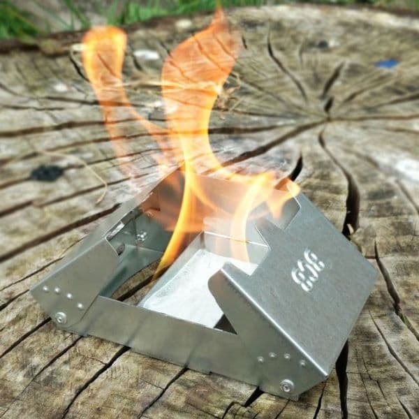 British Army BCB Fire Dragon Multi Fuel Field Cooker/Stove & Windbreaker x 2 & Eco Friendly, Non Toxic, Clean & Green Solid Gel Fuel Blocks x 36. Camping, Bushcraft, Military, Cadets, Hiking MRE Ration Cooking Set.